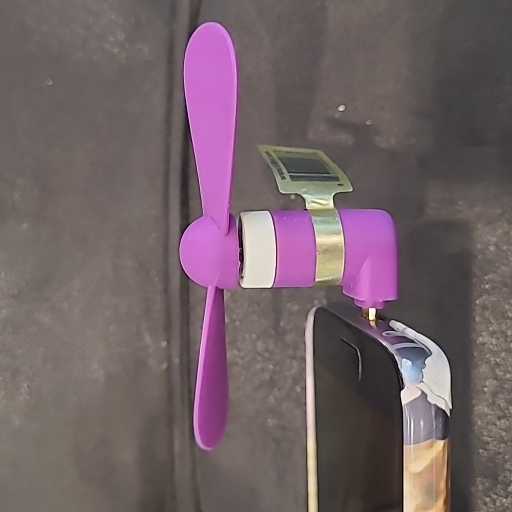 Micro USB Portable Fan - Picture 3 of 3